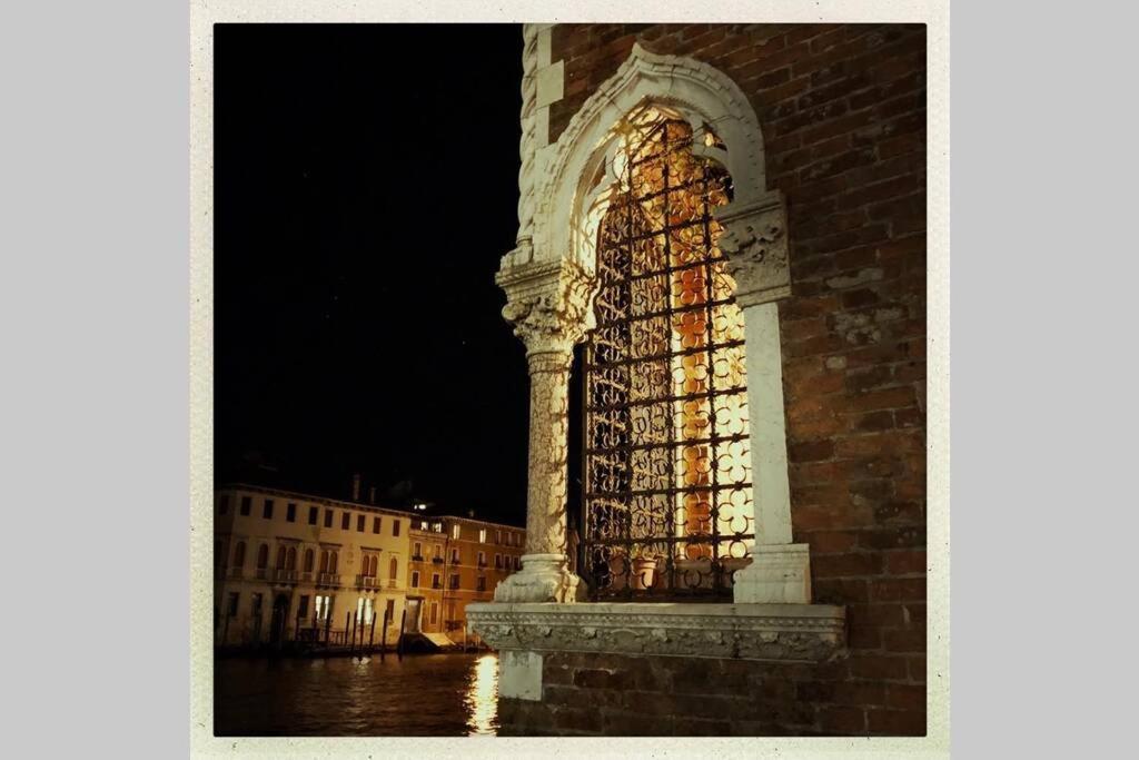 Venezianischer Palazzo Mit Kostenlosen Wlan Naehe Markusplatz Buitenkant foto