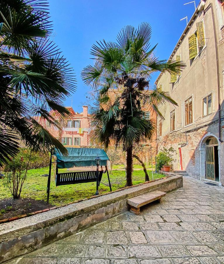 Venezianischer Palazzo Mit Kostenlosen Wlan Naehe Markusplatz Buitenkant foto