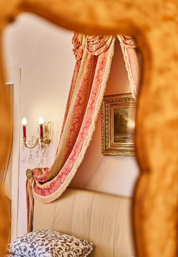 Venezianischer Palazzo Mit Kostenlosen Wlan Naehe Markusplatz Buitenkant foto