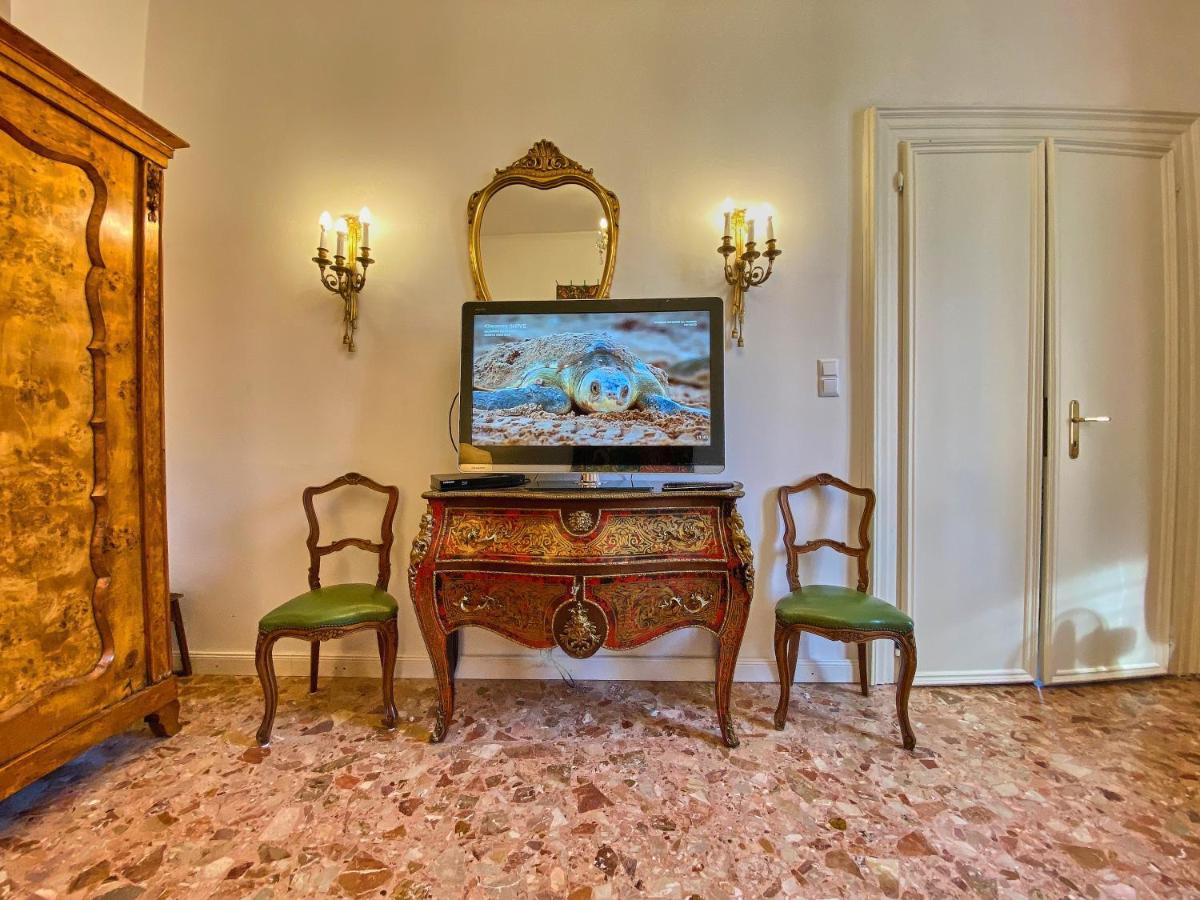 Venezianischer Palazzo Mit Kostenlosen Wlan Naehe Markusplatz Buitenkant foto