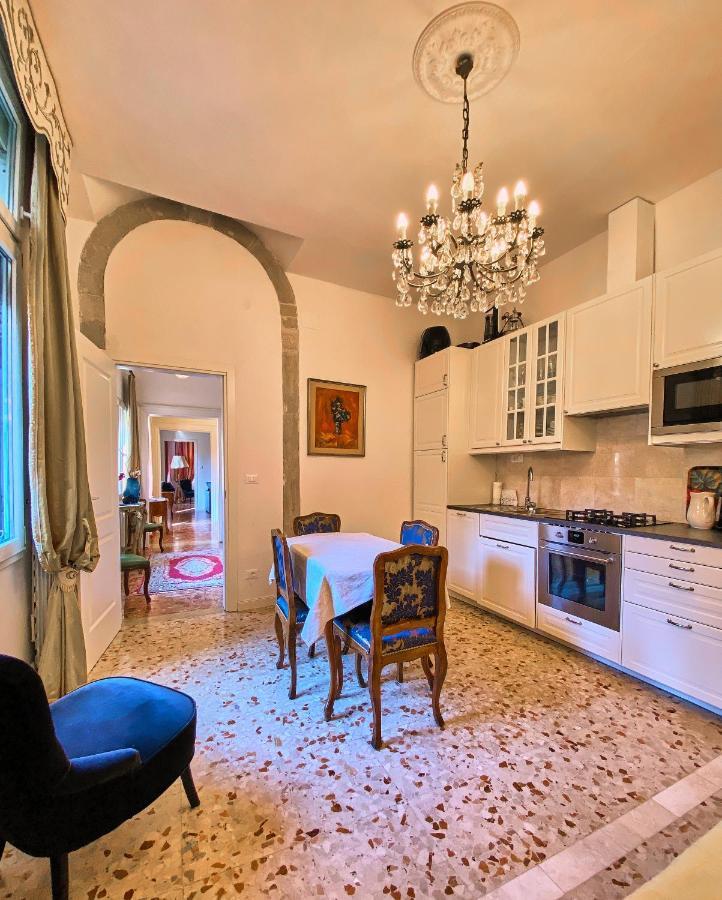 Venezianischer Palazzo Mit Kostenlosen Wlan Naehe Markusplatz Buitenkant foto